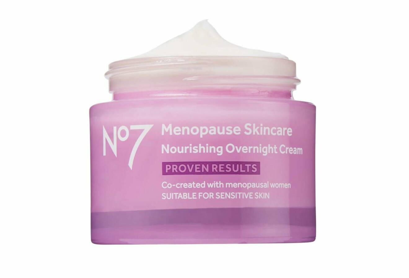 Menopause skincare nourishing overnight cream från N°7