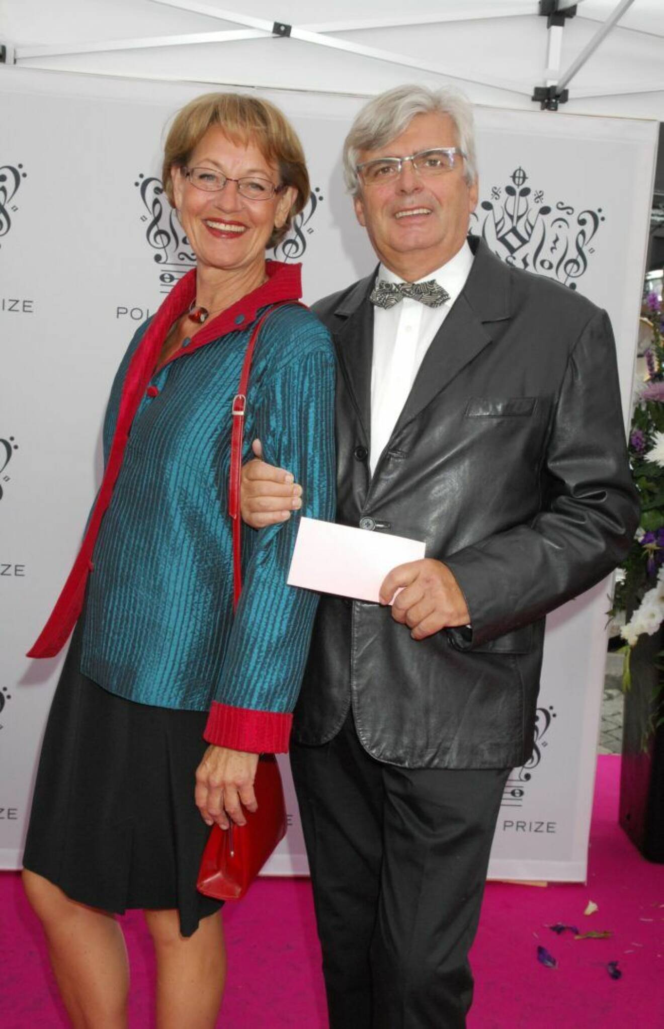 Politikern Gudrun Schyman och hennes sambo Jaques Öhlund på Polar Music Prize 2010.