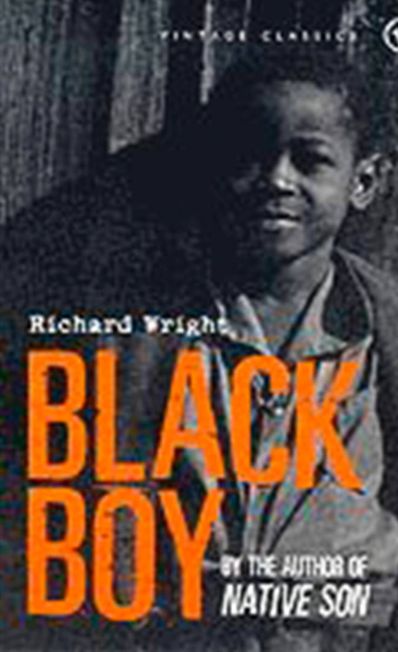 Bokomslag till Son av sitt land- foto på en ung Richard Wright.