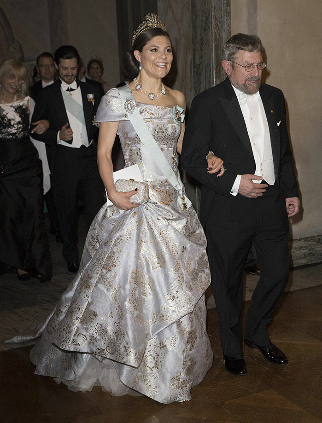 Crown princess Victoria, J. Michael Kosterlitz Nobel banquet, Stockholm City Hall, Stockholm 2016-12-10 (c) Charles Hammarsten / IBL Nobelbanketten, Stockholms Stadshus 2016-12-10