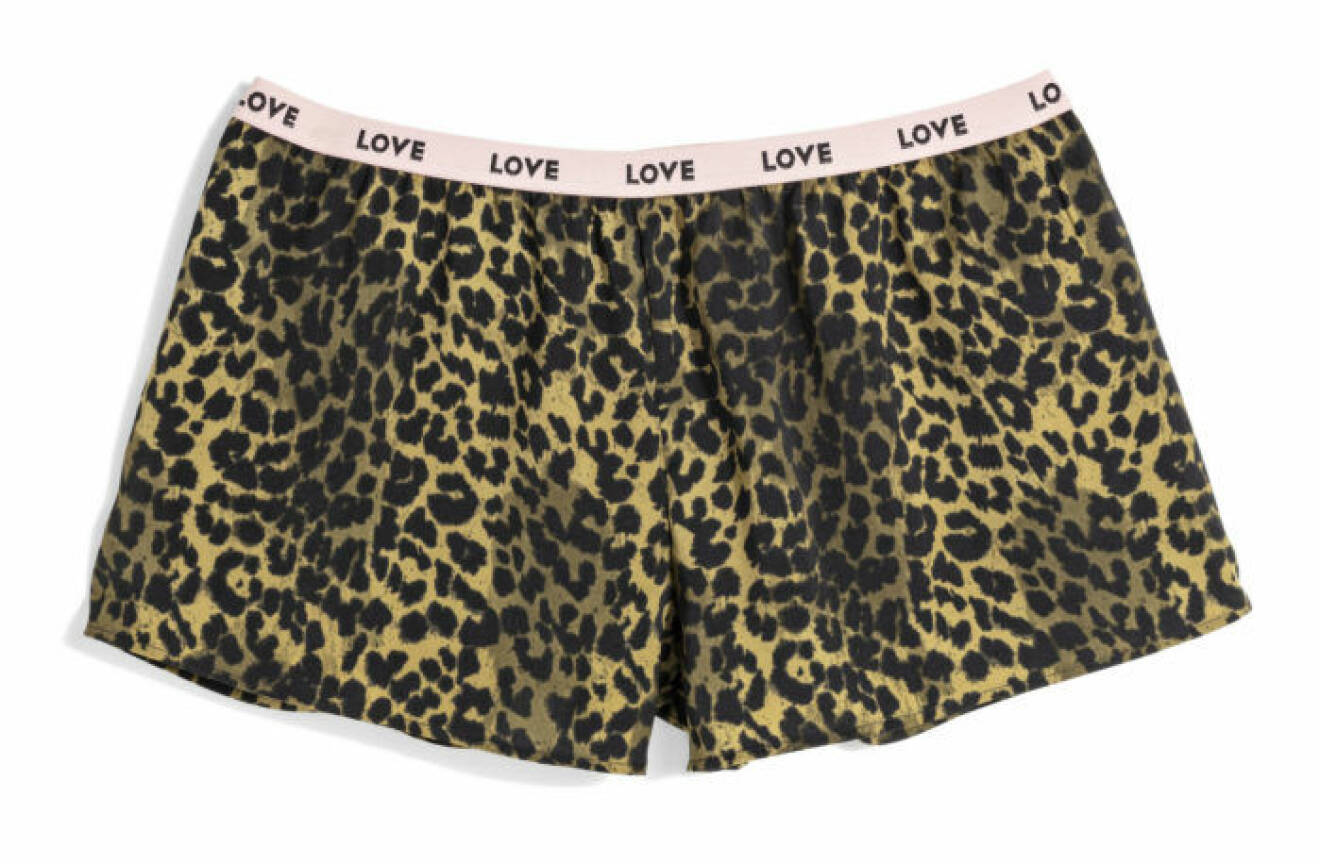H&M x Love Stories leopardmönstrad boxertrosa