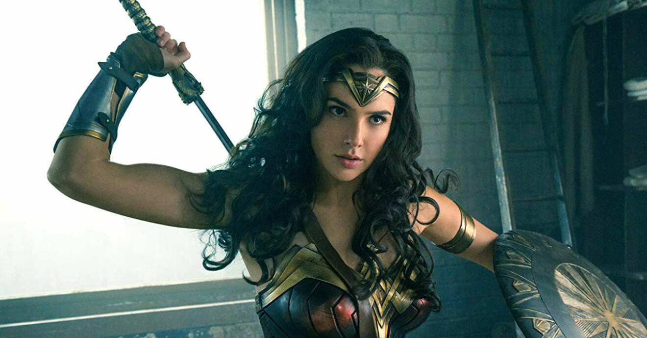 Gal Gadot spelar Wonder Woman, karaktären som ger tjejer bättre självförtroende.