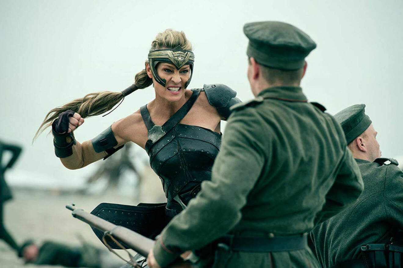 Skådespelerskan Robin Wright är en av flera starka kvinnliga karaktärer i Wonder Woman. 