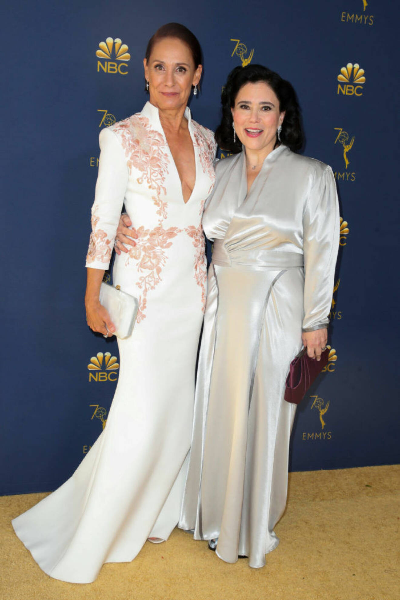 Laurie Metcalf and Alex Borstein Emmygalan 2018