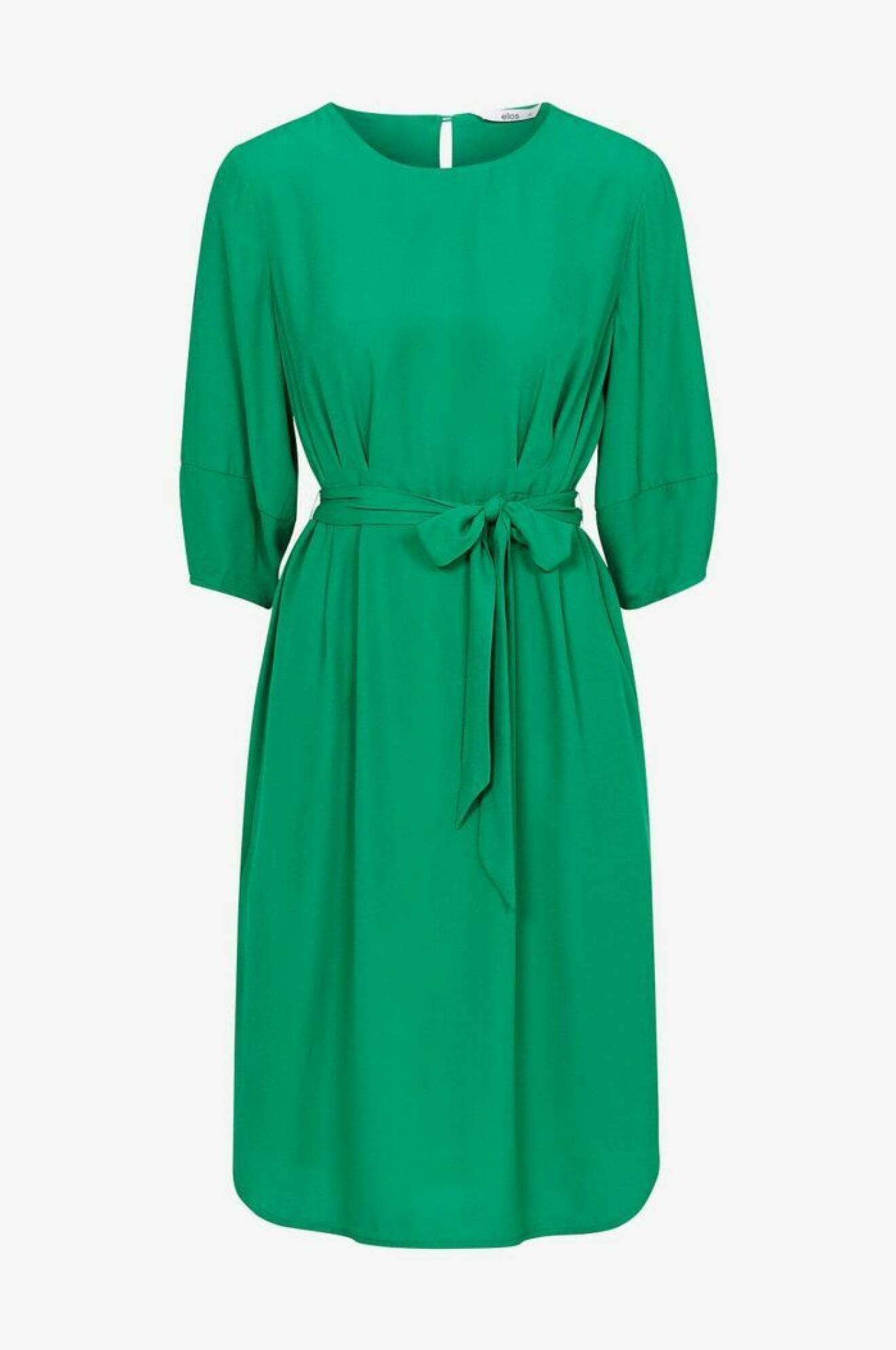 Grön klänning medellång 