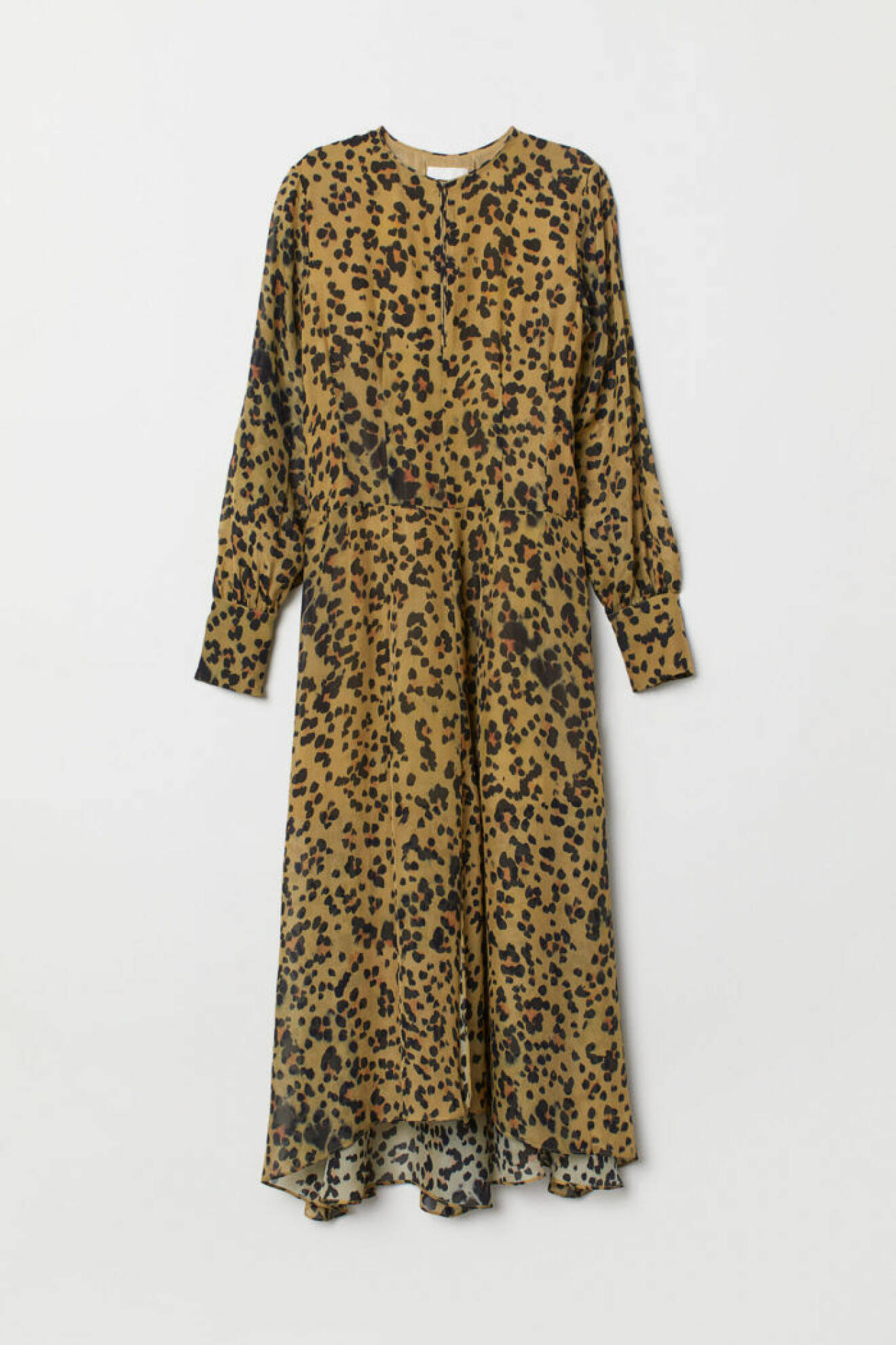 Leopardmönstad klänning