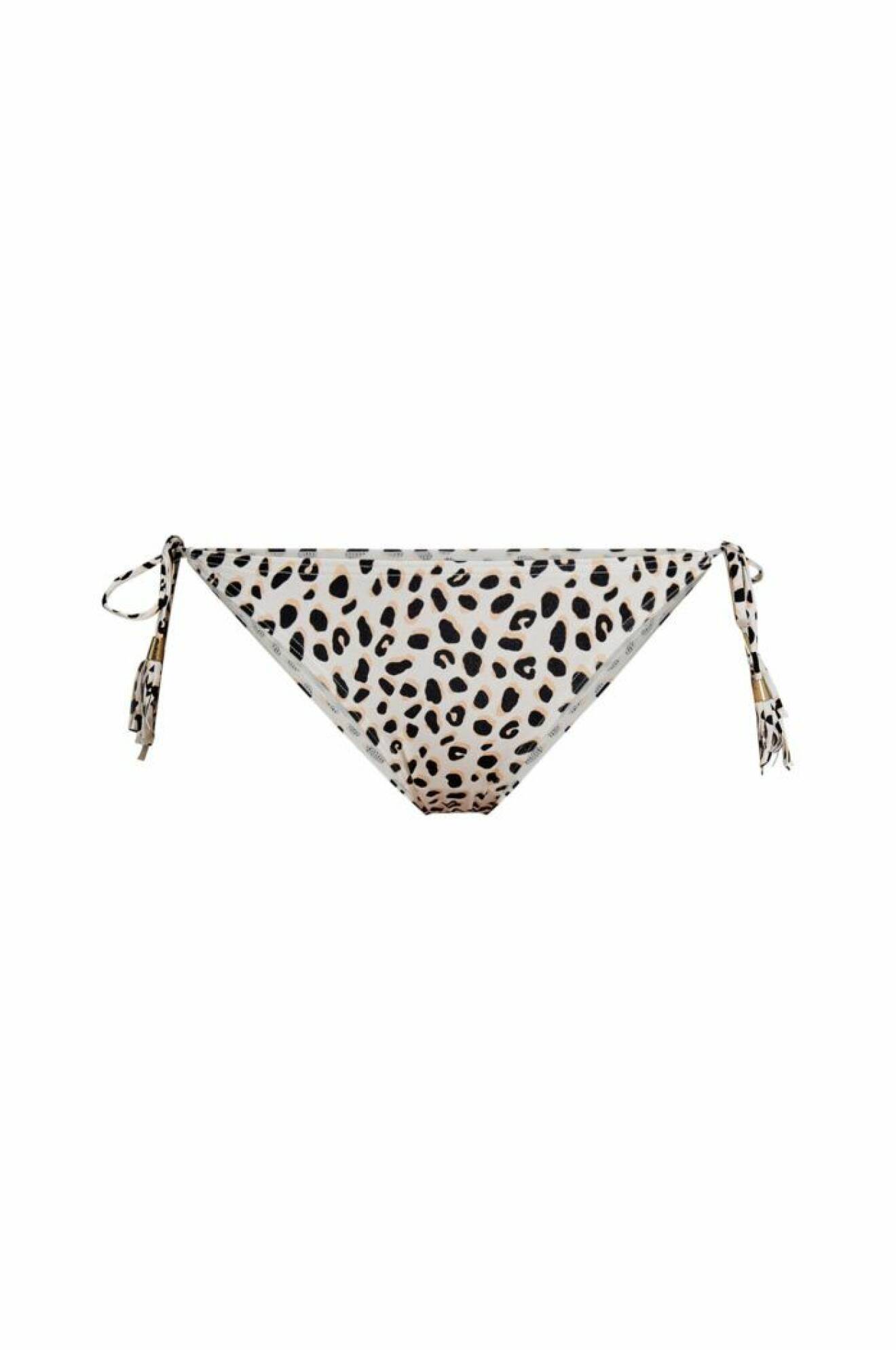 Bikinitrosor med leopardprint