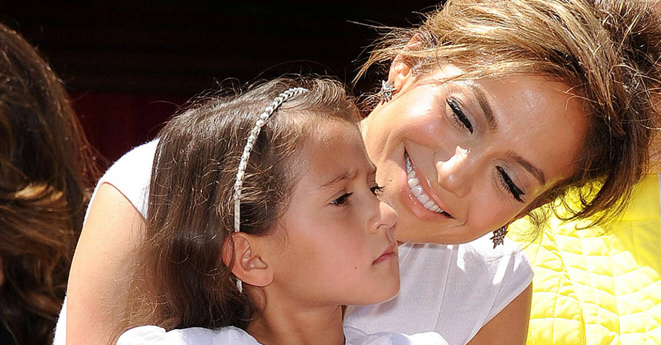 Jennifer Lopez fina videos och bilder med dotter och mamma!S