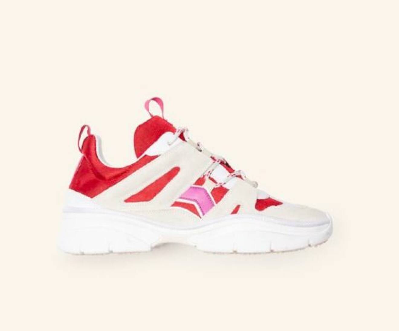 Vita sneakers med röda och rosa detaljer. Sneakers från Isabel Marant.