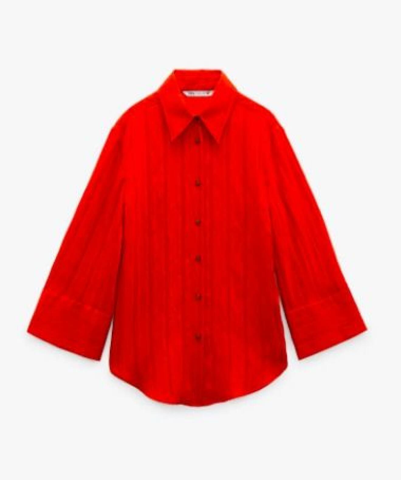 Röd skjorta med strukutr. Oversizad med långa vida ärmar. Skjorta från Zara.
