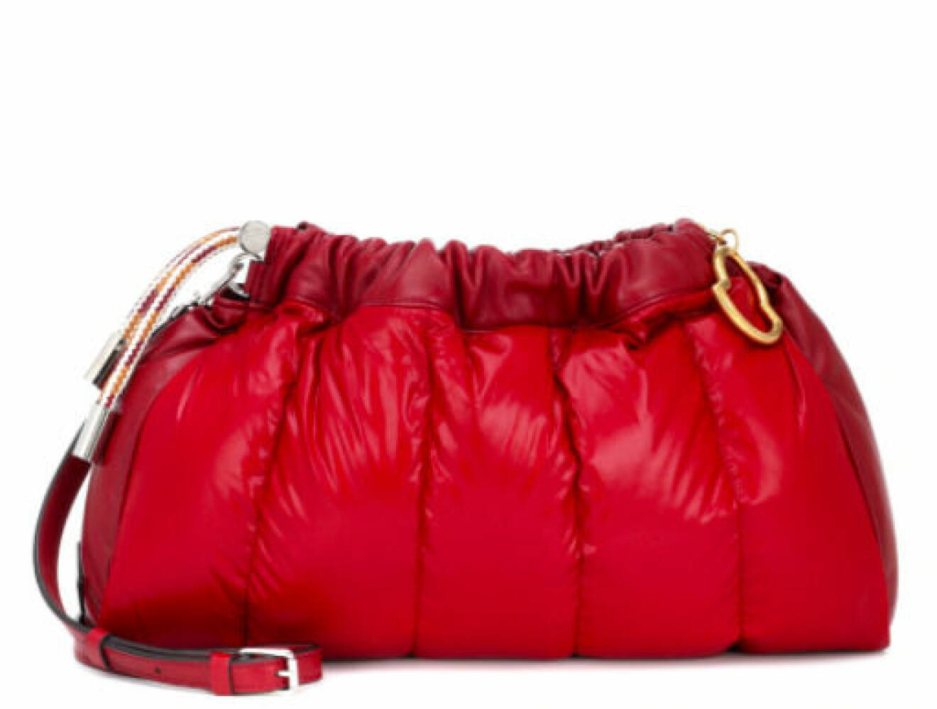 Röd, vadderad handväska i sportig stil från Moncler.