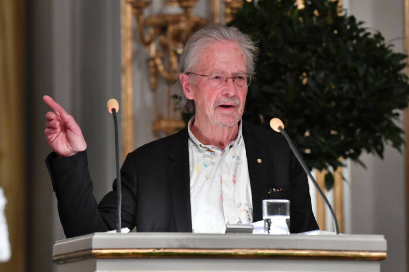 Peter Handke under sin nobelföreläsning 2019