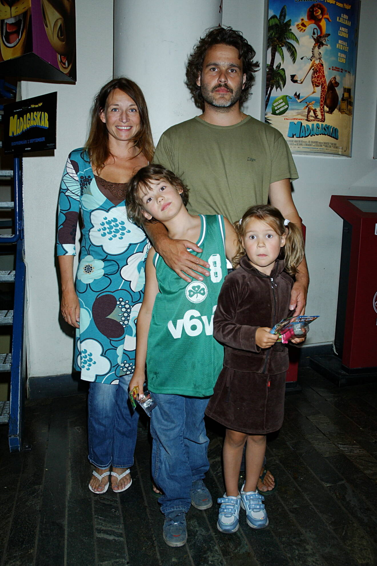 Martina och Erik Haag med äldsta barnen Jackson och Lucia.