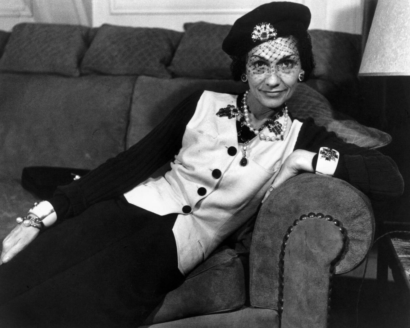 Designern Coco Chanel skrev om modet för kvinnor.