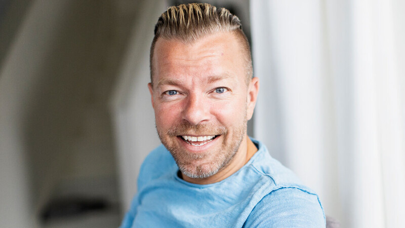Därför flyttar inte Casper Janebrink ihop med nya kärleken Therese