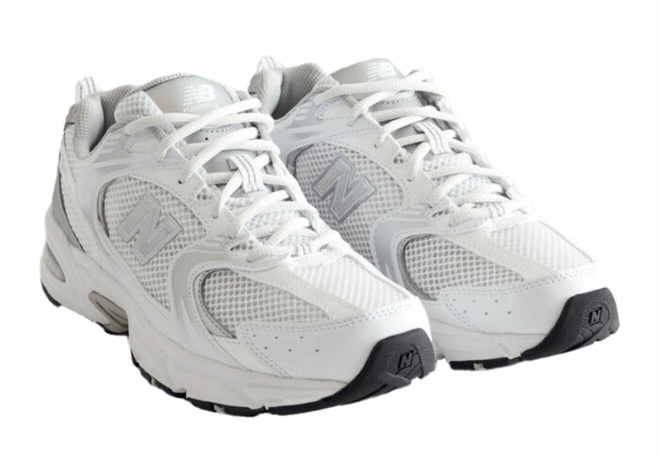 vita sneakers med dämpning från New Balance
