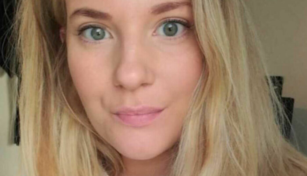 Petra, 29, lyfter kritik mot trosföretag. Petra, 29, lyfter kritik mot trosföretag.