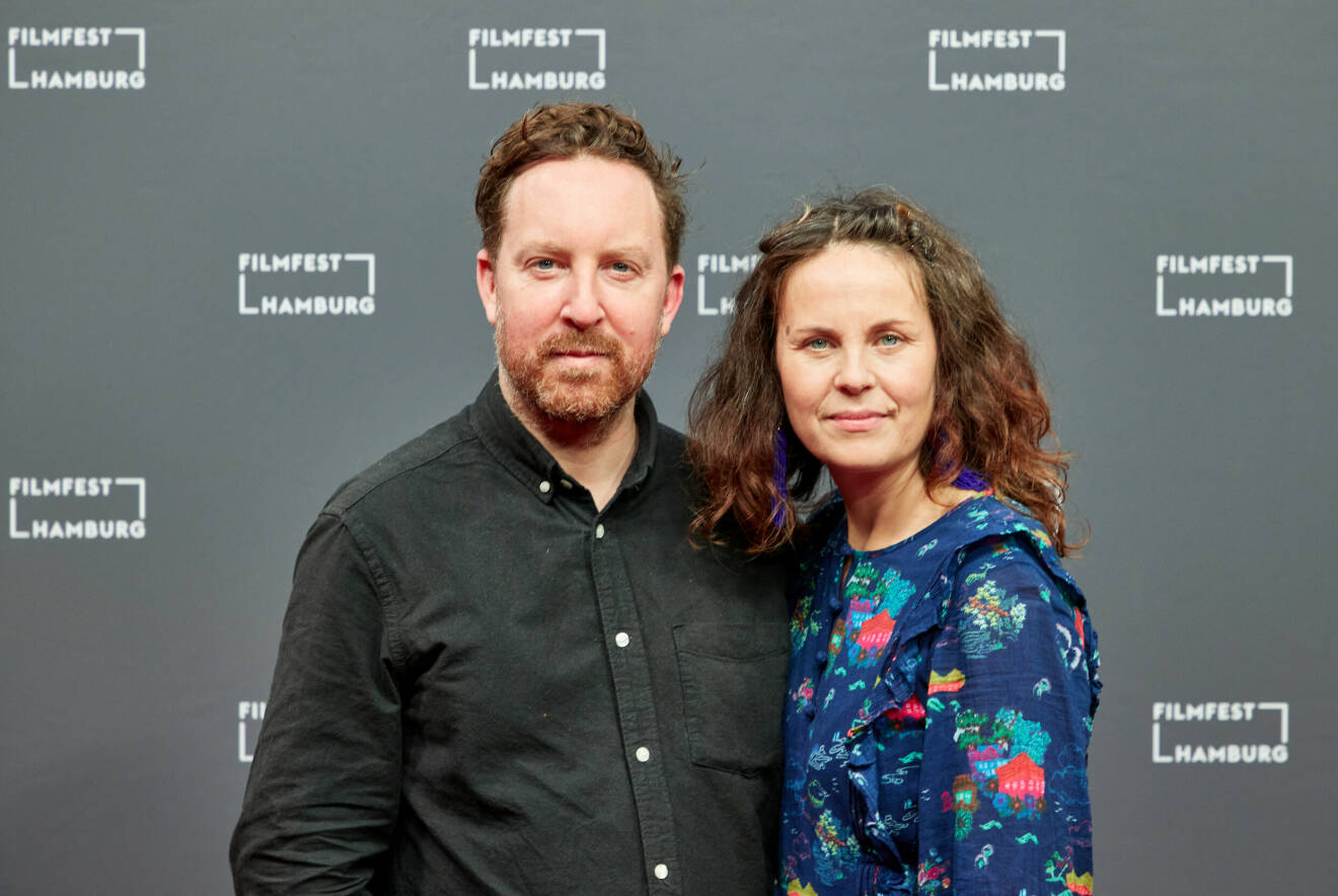 Uje Brandelius och fästmön Therese Hörnqvist på premiären av filmen Uje vid filmfestivalen i Hamburg.