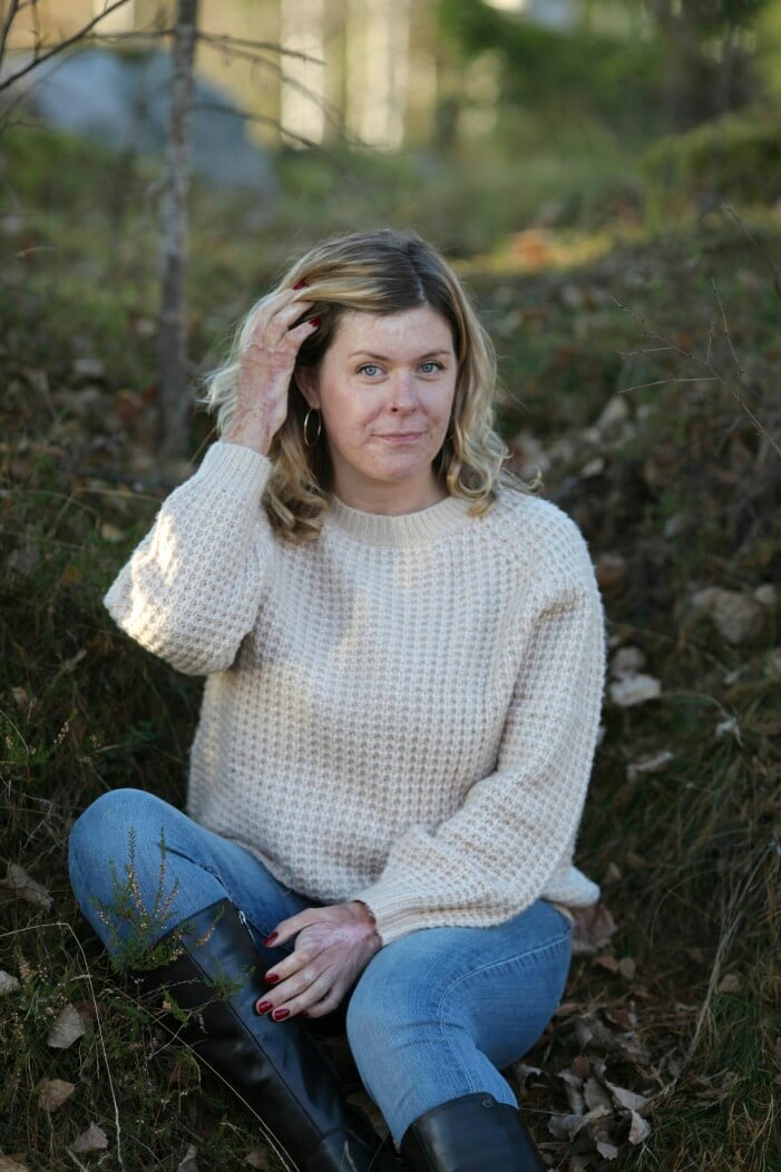 Få trodde att Emma Schols skulle överleva sina 93-procentiga brännskador. Emma Schols från Edsbyn räddade sina sex barn ur lågorna när huset brann.