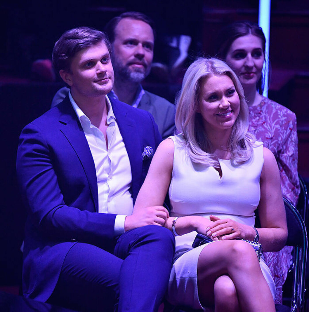 Isabella Löwengrip och pojkvännen Hampus Jarlbo på Unicefgalan.