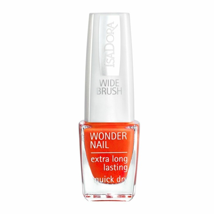 nagellack i lysande orange