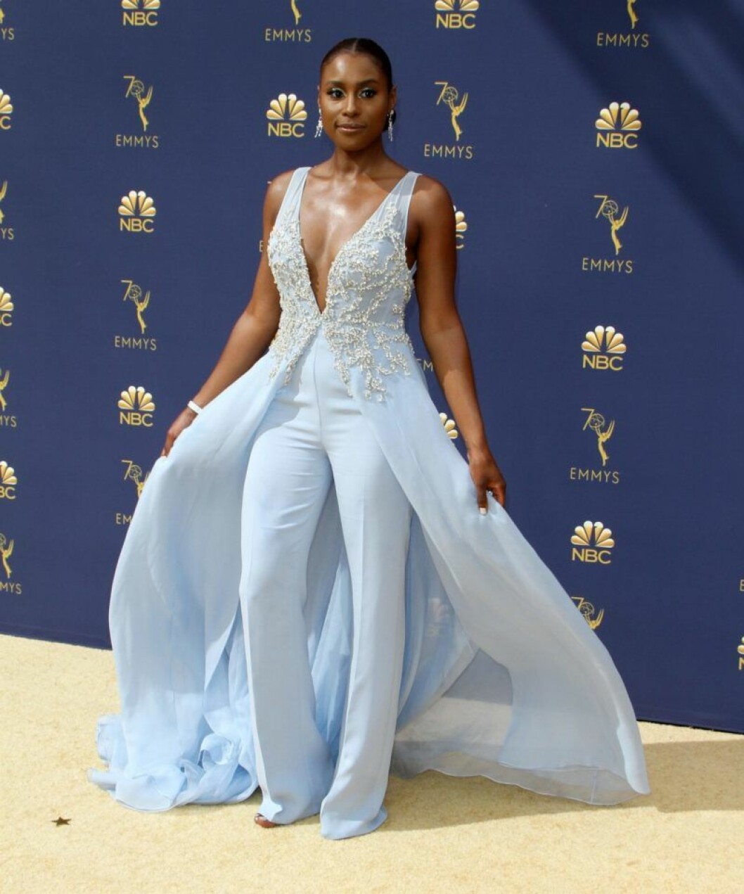 Issa Rae i Vera Wang. Issa Rae i Vera Wang.