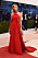 Ivanka Trump i en röd halterneck byxdress på Met-galan 2016.