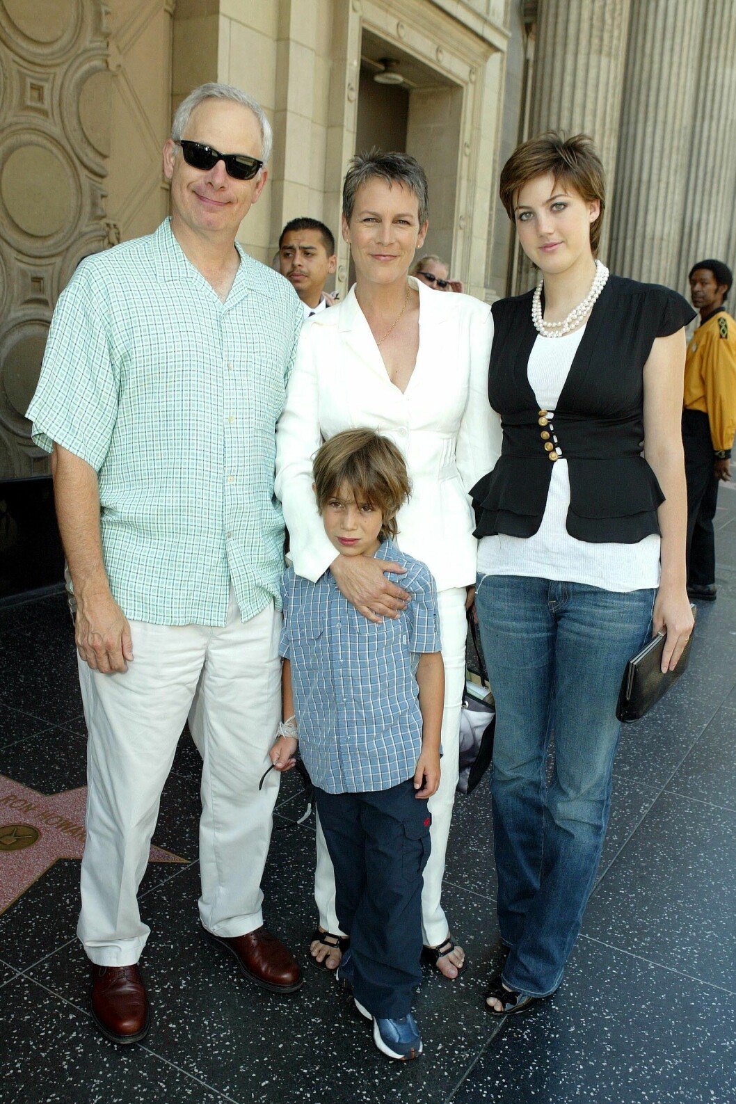 Jamie Lee Curtis med hela sin familj, 2003.