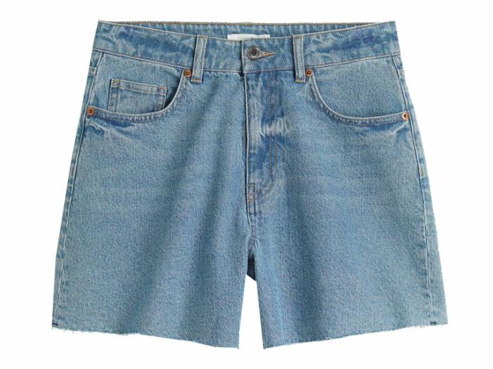 Klicka på bilden för att komma direkt till shortsen. jeans shorts med hög midja