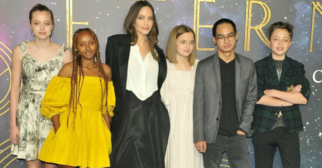 Angelina med familj på röda mattan