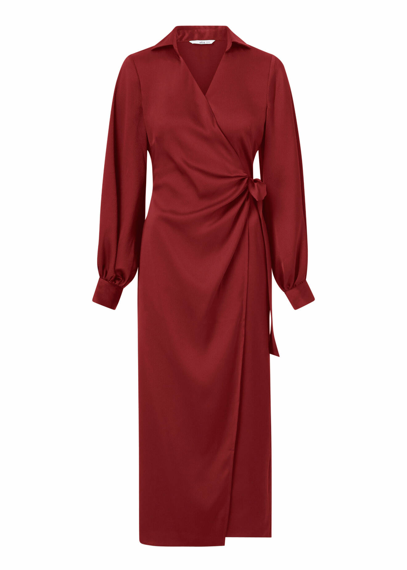 Röd klänning perfekt till julafton, från Ellos.