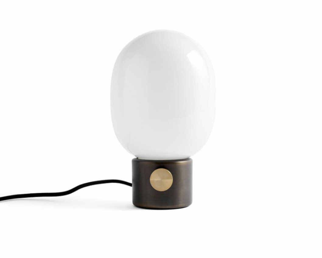 JWDA bordslampa från Menu
