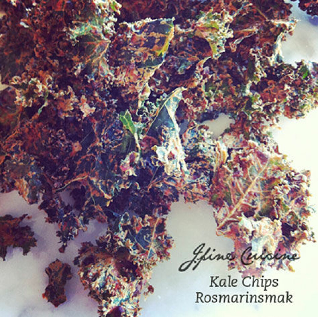 Rosmarinkryddade kale chips