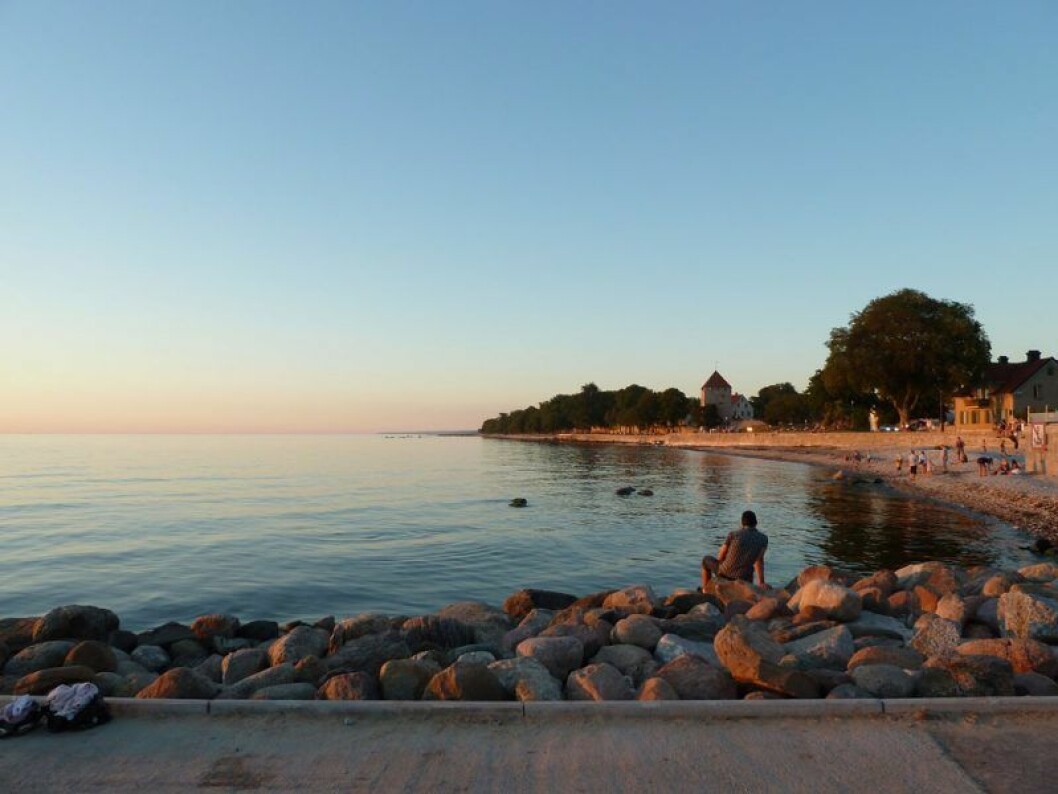 Stranden vid Kallbadhuset i Visby.