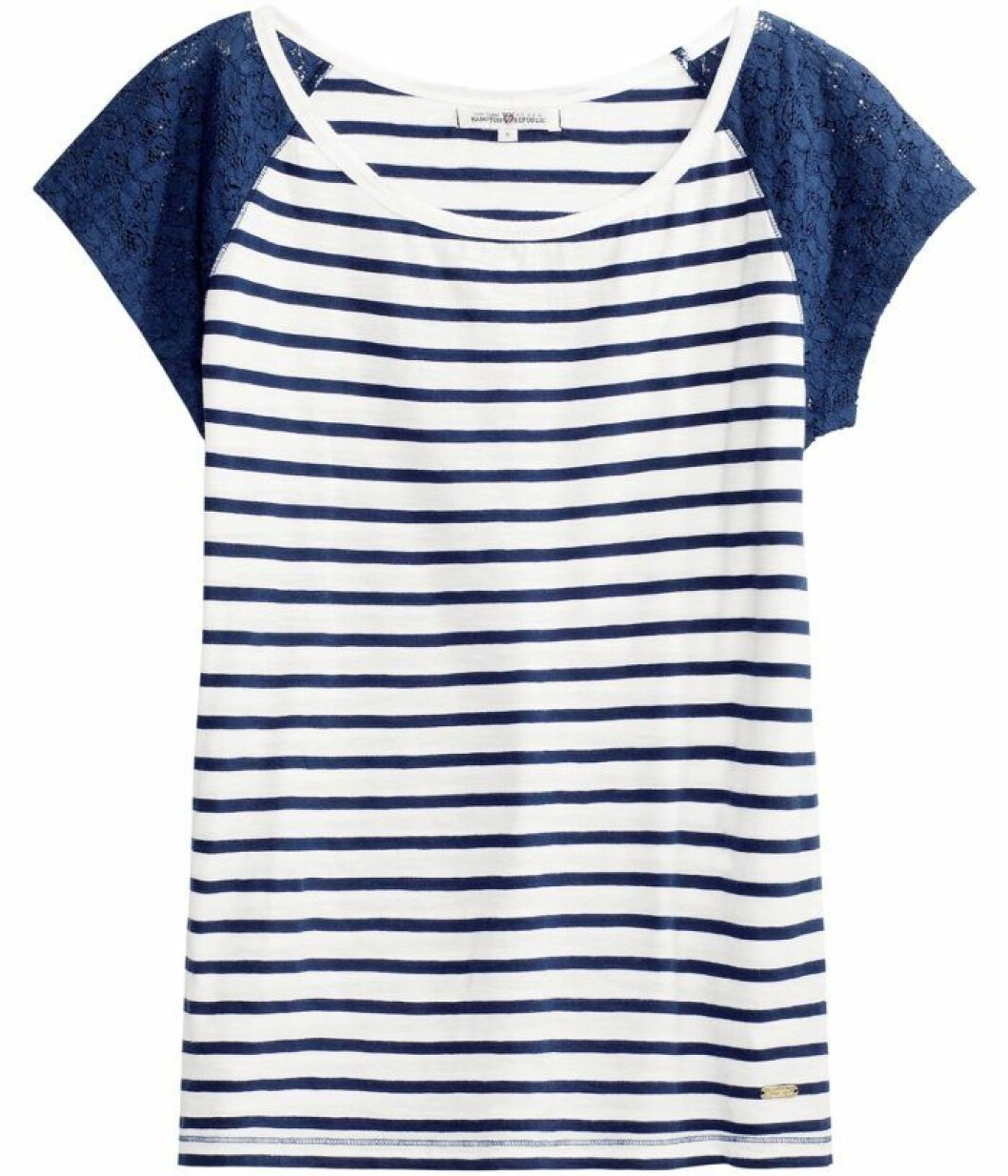 <a href="http://www.kappahl.com/sv-SE/kappahl/woman/alla-damplagg/426148/" target="_blank">T-shirt</a>, 199 kr, Kappahl. tshirt-randig-kappahl