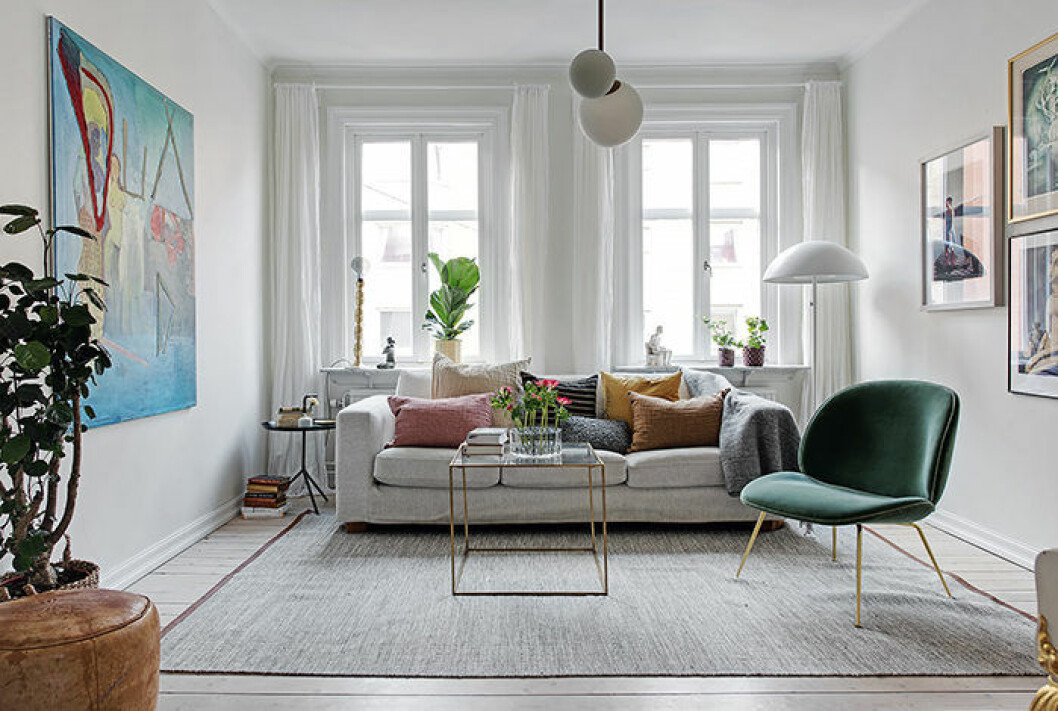 Foto: <a href="https://www.instagram.com/fredrikjkarlsson/" target="_blank" rel="noopener">Fredrik J Karlsson</a> Styling: <a href="https://www.instagram.com/heymanbacklund/?hl=sv" target="_blank" rel="noopener">Heyman Backlund</a> för <a href="https://www.instagram.com/alvhem/?hl=sv" target="_blank" rel="noopener">Alvhem</a>/mäklare: Andreas Lundberg