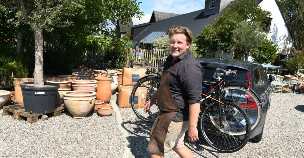 Eklaholm ligger mellan Ystad och Simrishamn. Karl Fredrik på Eklaholm