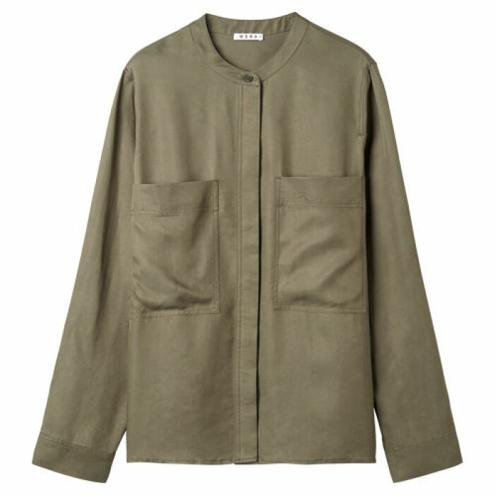Khakifärgad blus