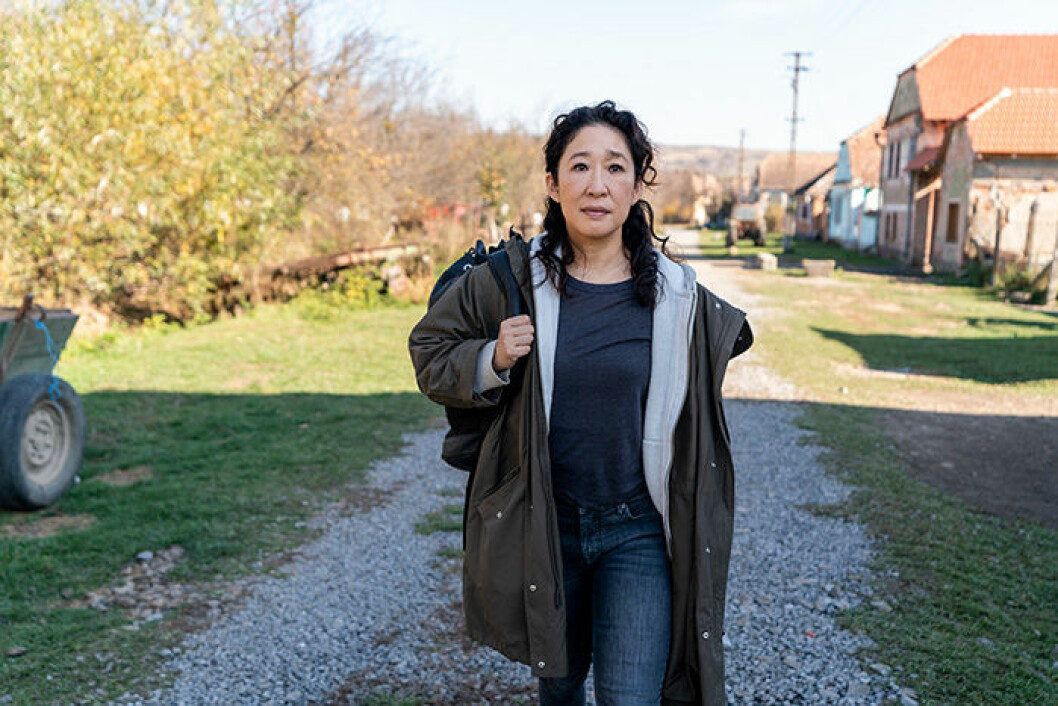 Skådespelerskan Sandra Oh spelar polisen Eve i <em>Killing Eve</em>. En bild på skådespelerskan Sandra Oh i tv-serien Killing Eve.