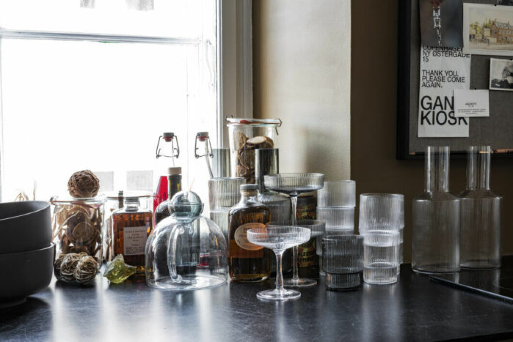 Foto: Ferm living Kökstrender: Detaljer i räfflat glas