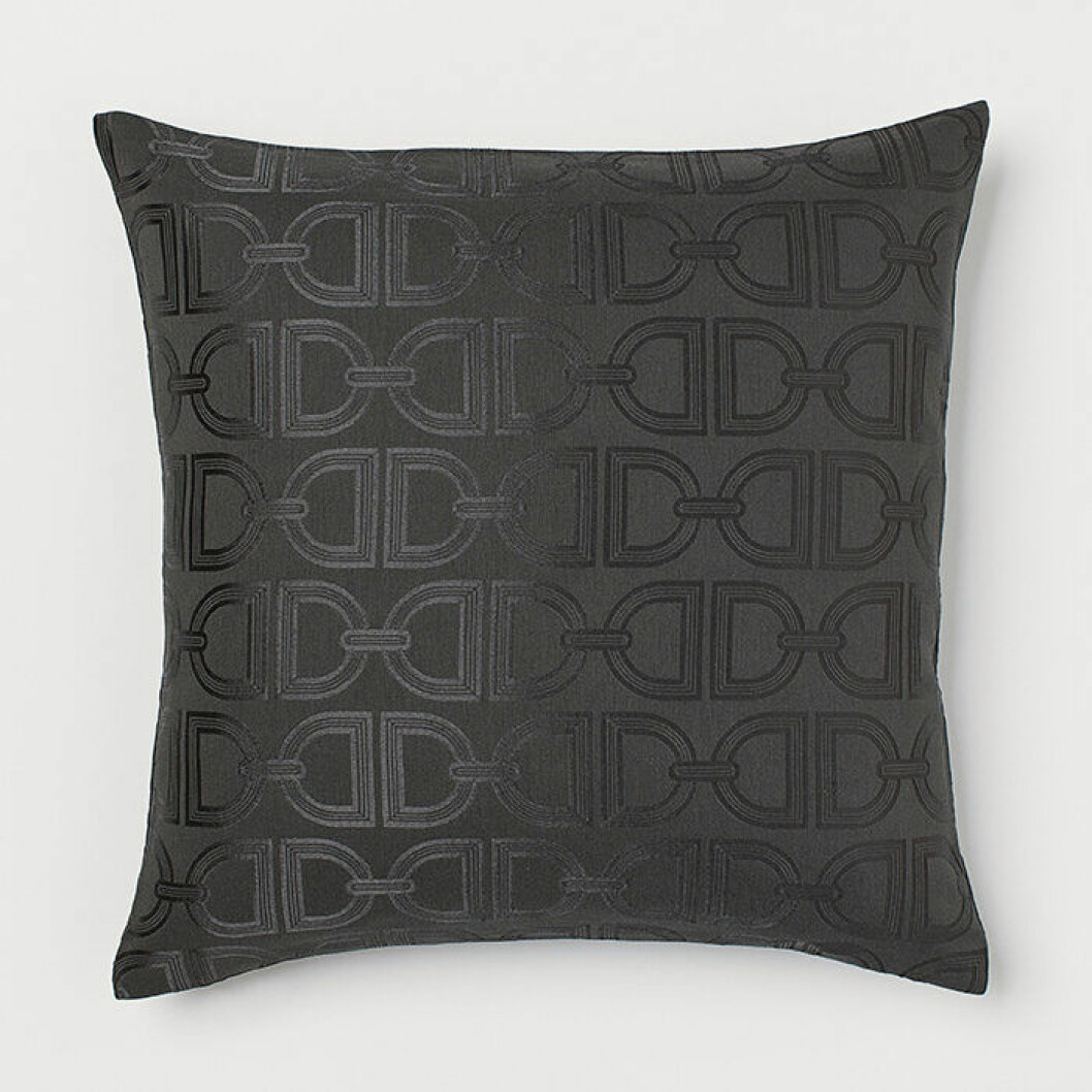 Kudde med stigbygelmönster från H&M Home