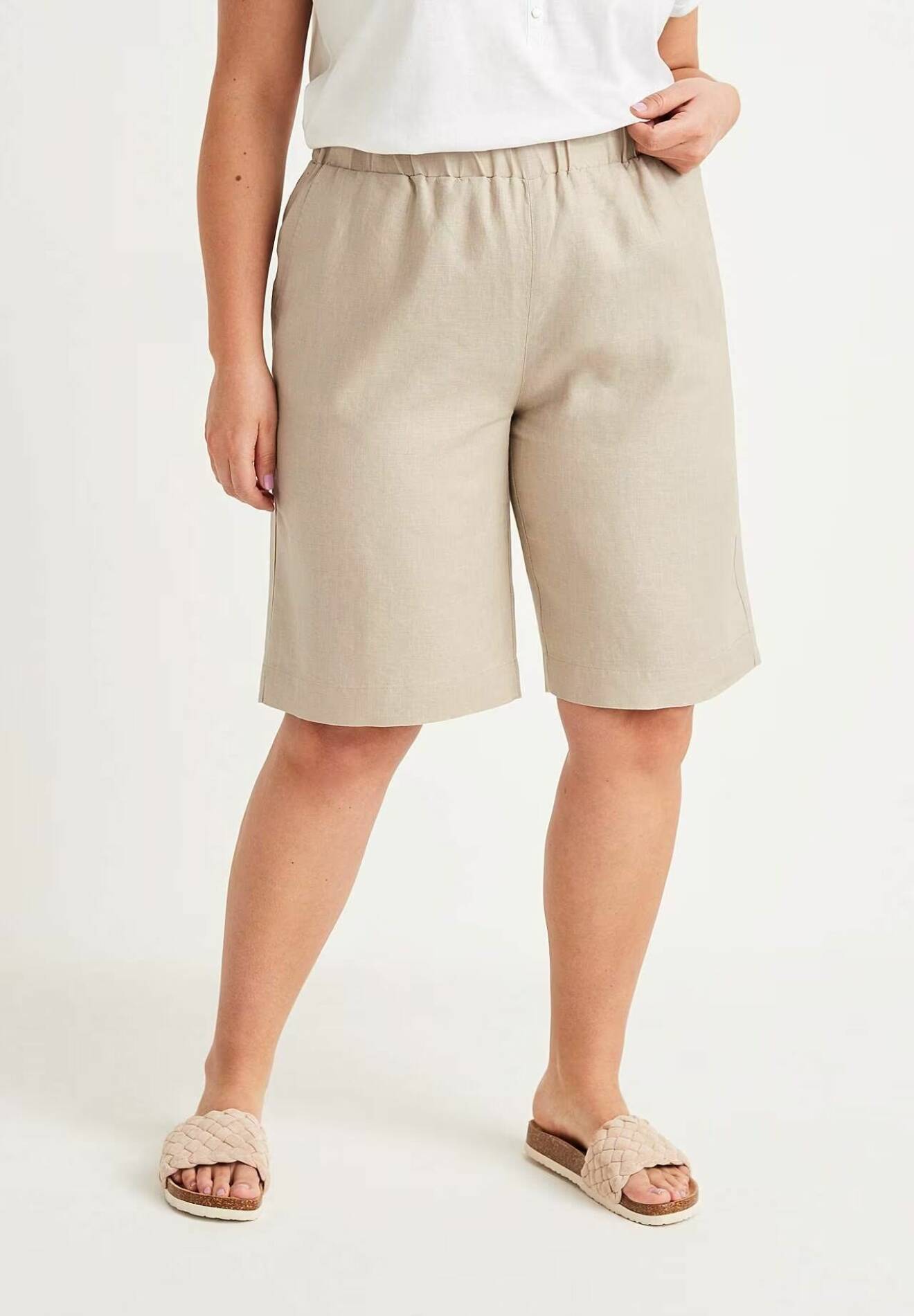 långa shorts i beige linne för dam från cellbes
