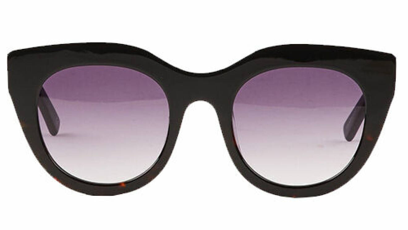 Rundade cateye-solglasögon med tonat lila glas från Le Specs