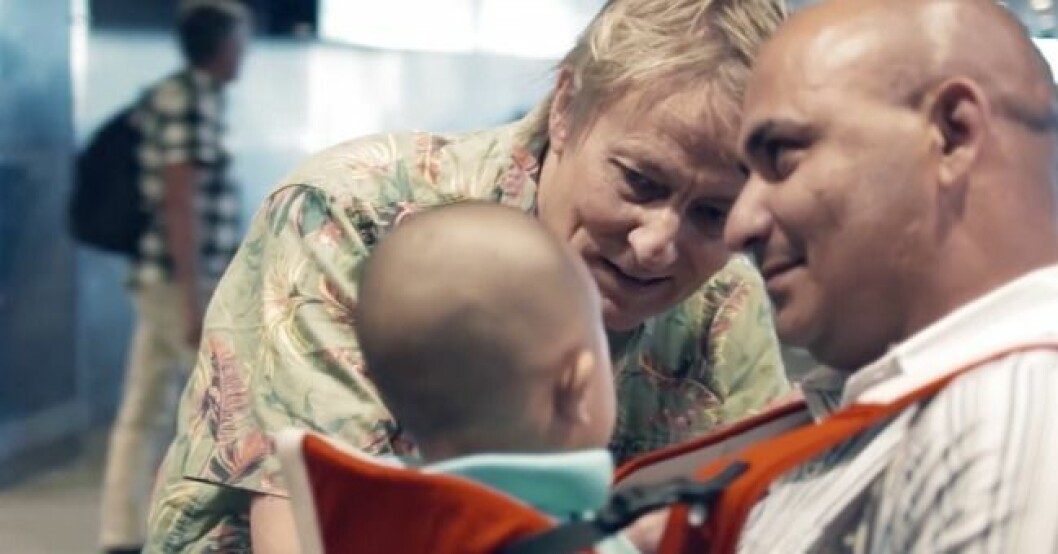Lars Lerin tillsammans med sin familj. Lars Lerin och Junior.