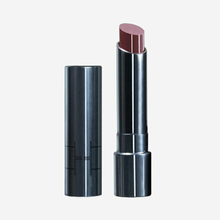 fantastick läppstift i det mörkt plommonröda amatrine från lh cosmetics