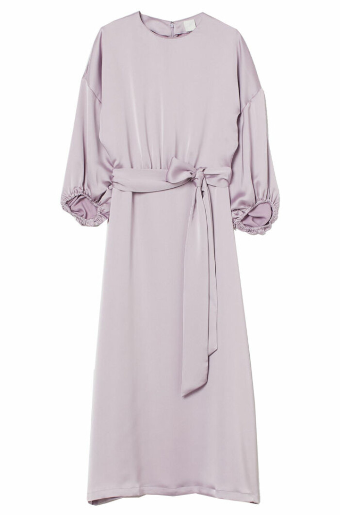 lila satinklänning från H&M
