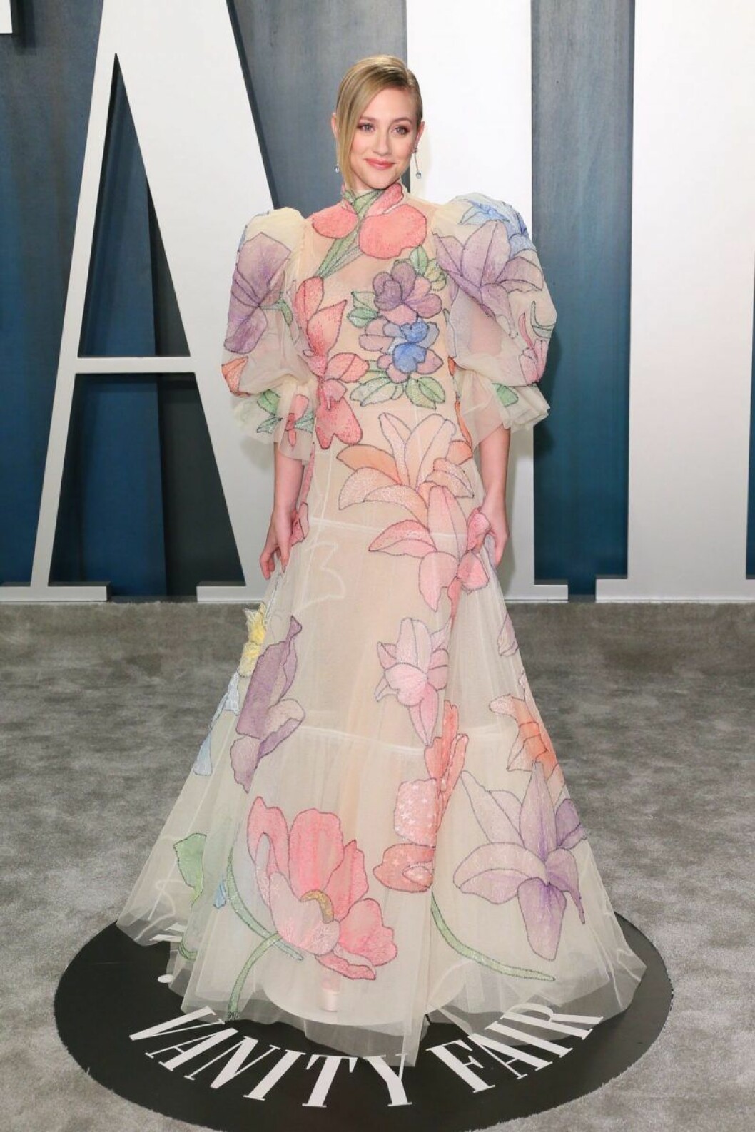 Lili Reinhart. Lili Reinhart på Oscarsgalans efterfest