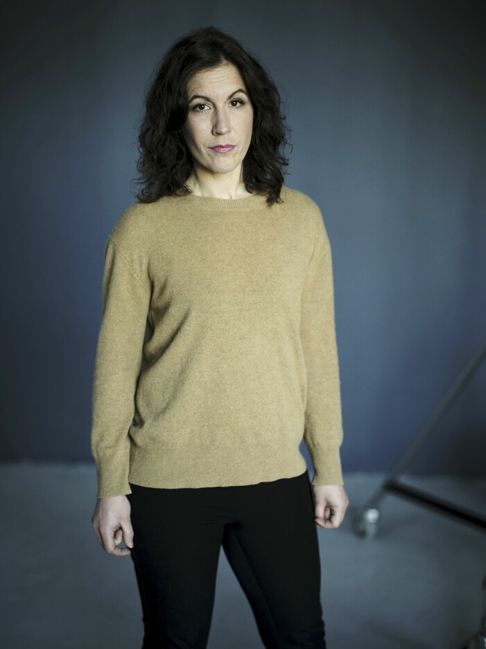 Lisa Röstlund. Lisa Röstlund.