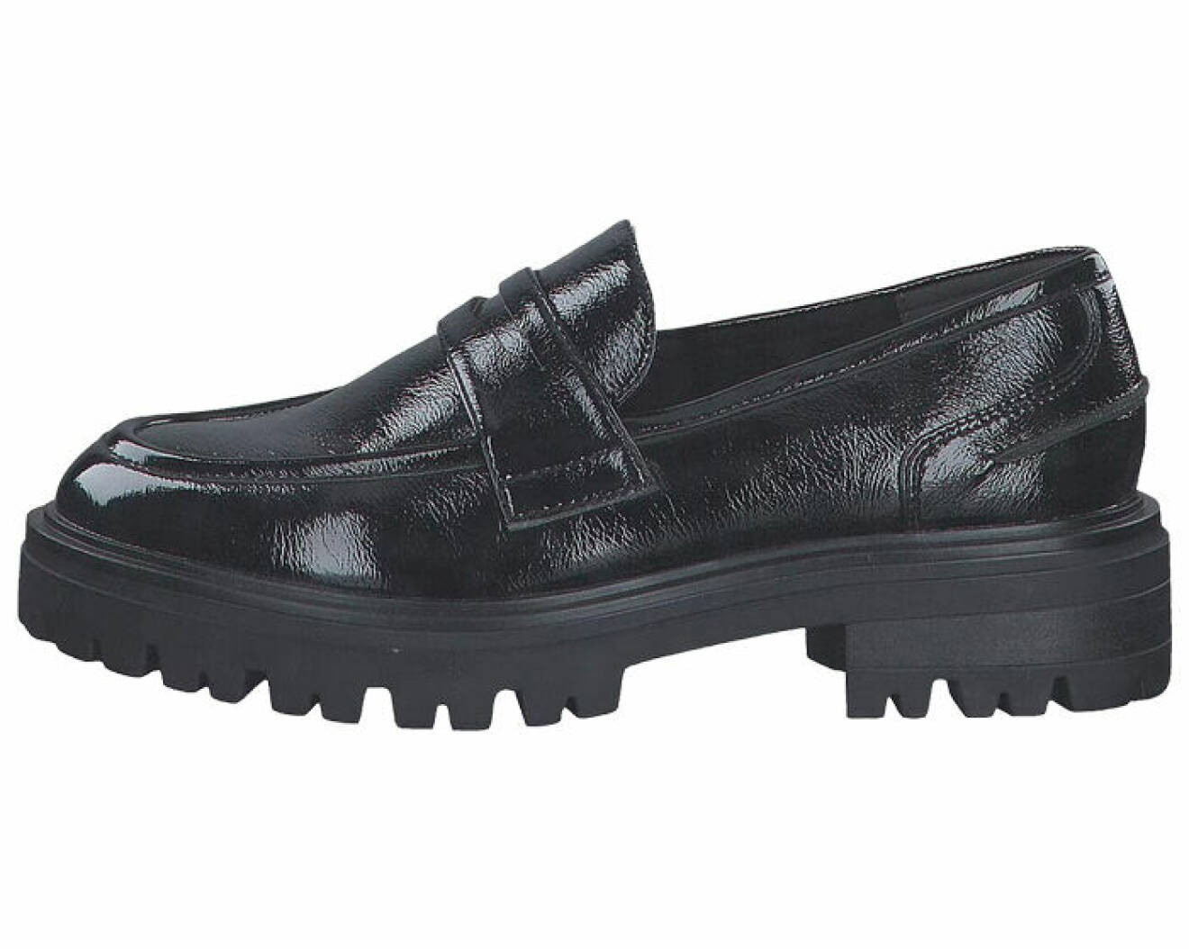 svarta glansiga loafers av skinn för dam från tamaris