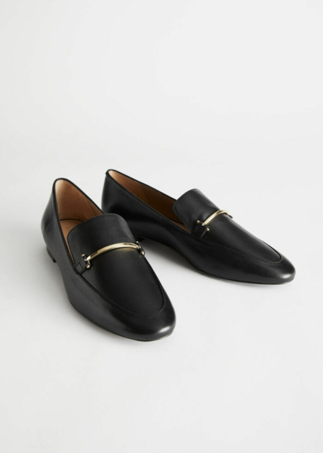 Svarta loafers från & Other Stories